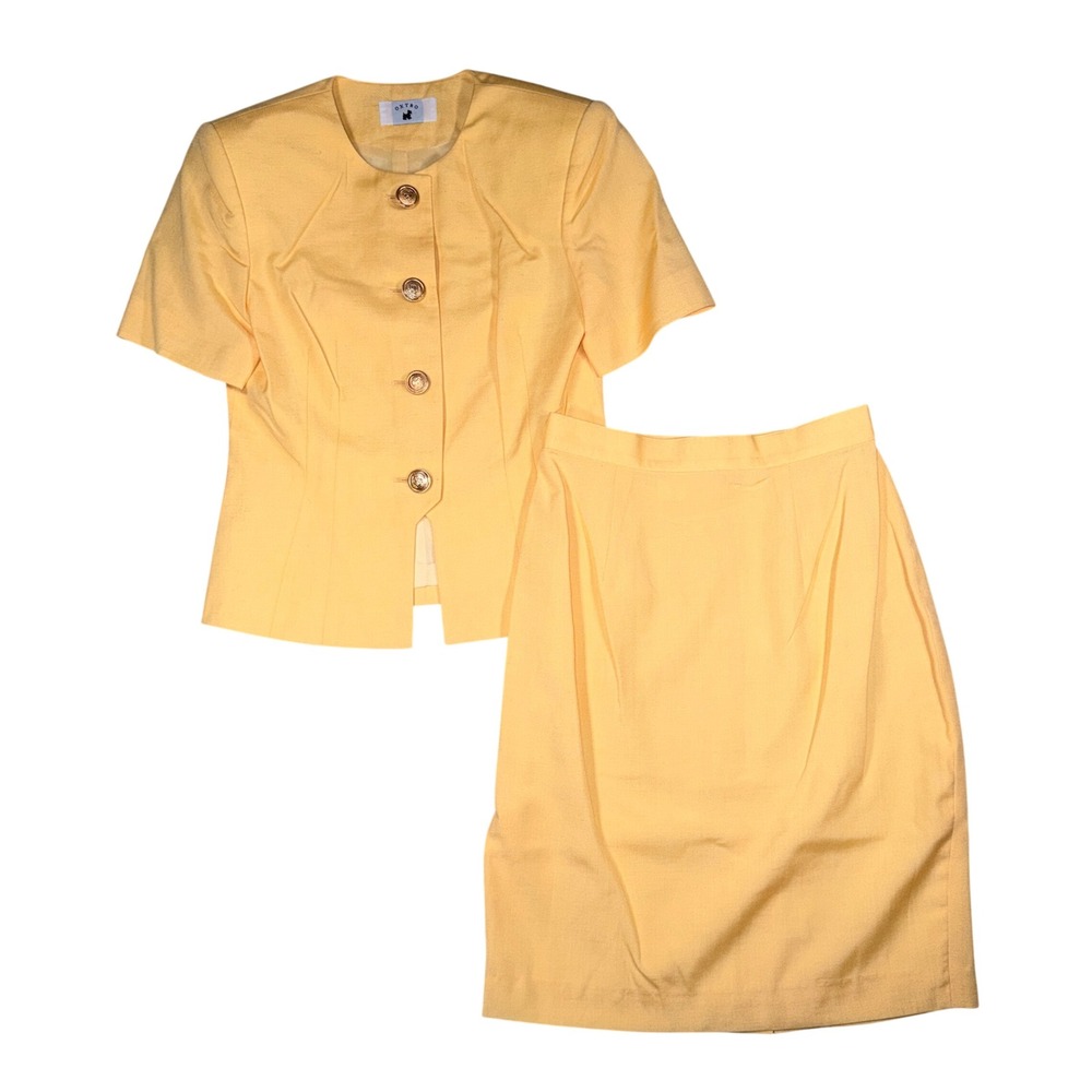 Oxtro Vintage Skirt Suit Set Small Women Yellow Gold Crest Button Short Sleeve